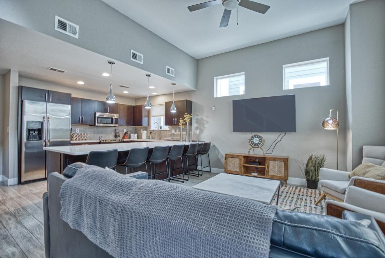 Modern Townhome Near Old Town, Breweries, & River! Fort Collins Kültér fotó