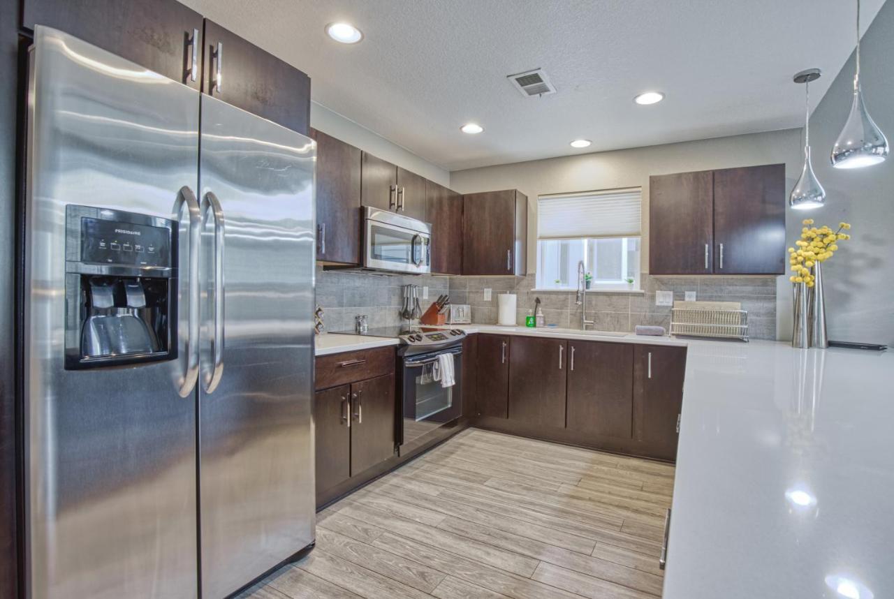 Modern Townhome Near Old Town, Breweries, & River! Fort Collins Kültér fotó
